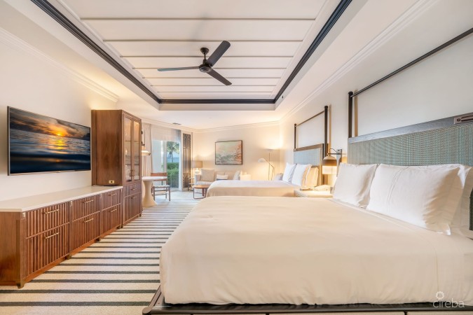 RITZ-CARLTON GROUND FLOOR (PIP) RESIDENCE