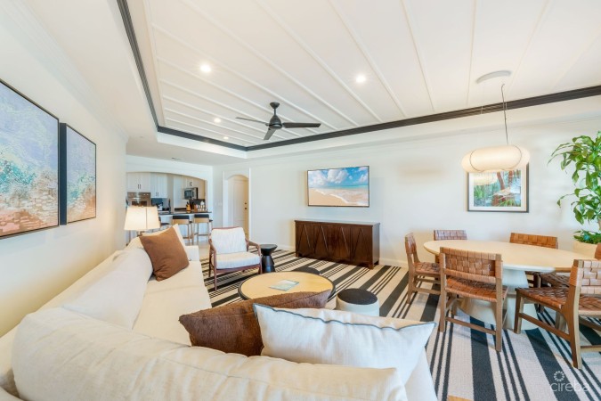 RITZ-CARLTON GROUND FLOOR (PIP) RESIDENCE