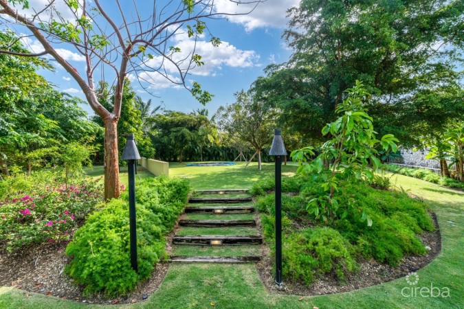 CANAL POINT ESTATE