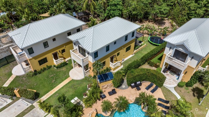 SAINT JAMES COURT VILLA #4