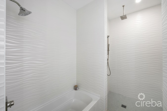SAINT JAMES COURT VILLA #4
