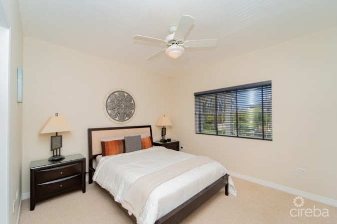 L' AMBIENCE TOWNHOME