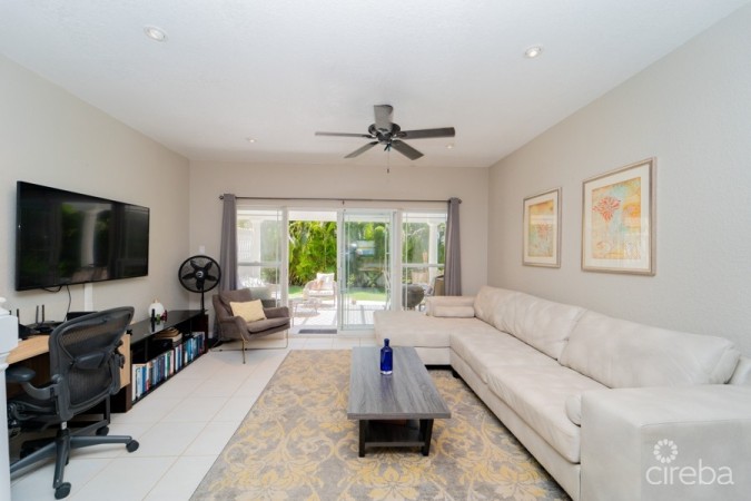 L' AMBIENCE TOWNHOME