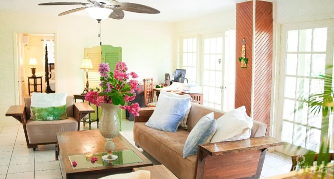 VILLA TOSCANA 4 BEDROOM PRIVATE PALAZZO AT COTTAGE BEACH REDUCED!