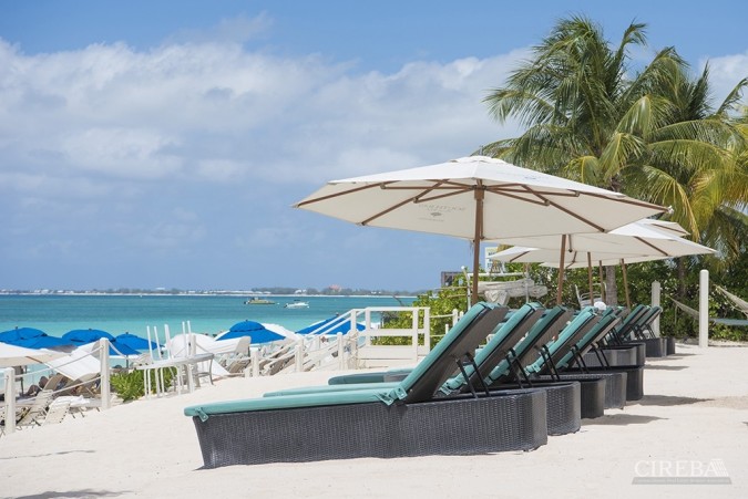 SOUTH BAY BEACH CLUB