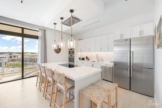RARE OLEA 3 BED 3.5 BATH CORNER PENTHOUSE