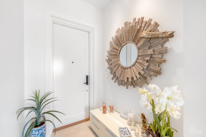 RARE OLEA 3 BED 3.5 BATH CORNER PENTHOUSE