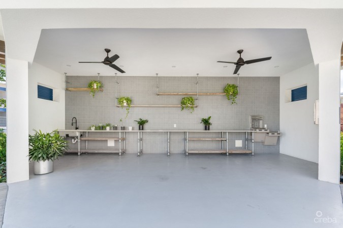 RARE OLEA 3 BED 3.5 BATH CORNER PENTHOUSE