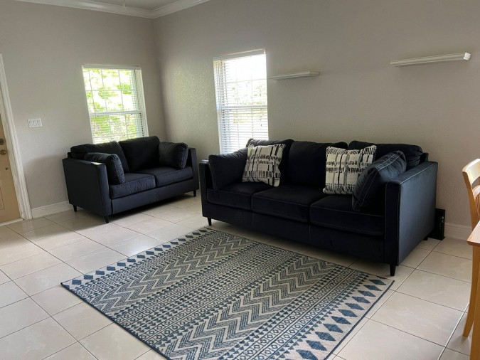 CLARENCE DRIVE HOUSE FOR RENT OFF CREWE RD
