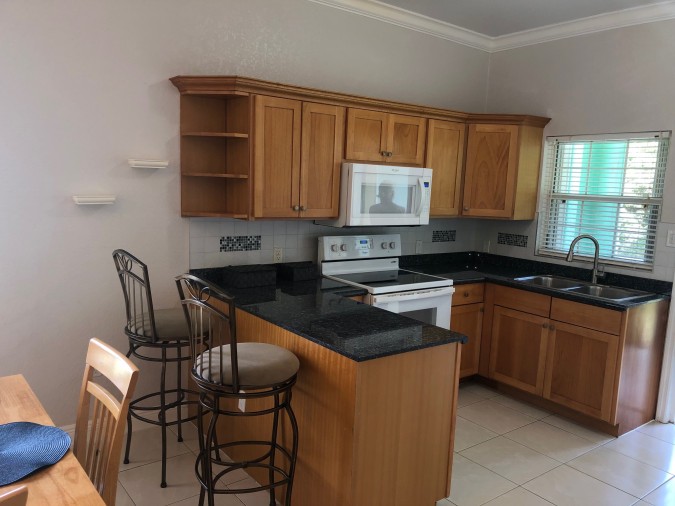 CLARENCE DRIVE HOUSE FOR RENT OFF CREWE RD