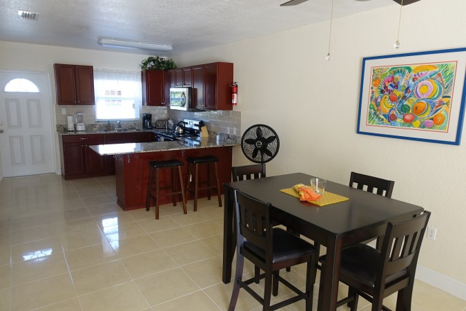 DESERT ROSE SUITES
