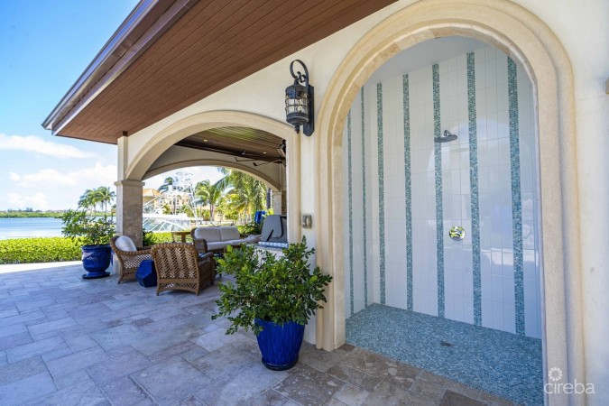 CASA MARE ESTATE AND GARDENS