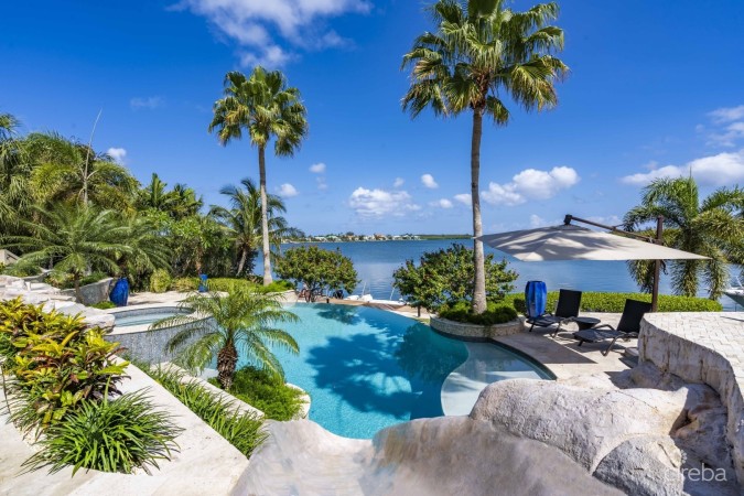 CASA MARE ESTATE AND GARDENS