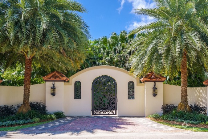 CASA MARE ESTATE AND GARDENS