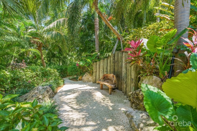 CASA MARE ESTATE AND GARDENS