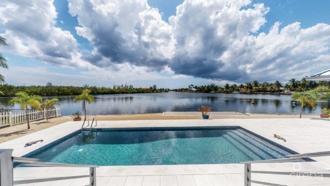 364 PATRICK'S AVENUE, PATRICKS ISLAND GRAND CAYMAN