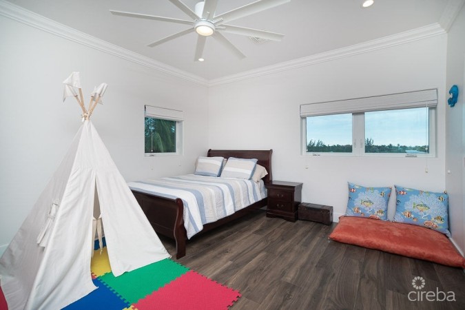 364 PATRICK'S AVENUE, PATRICKS ISLAND GRAND CAYMAN