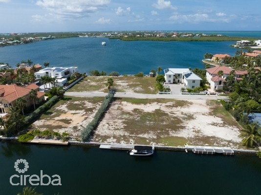 GALWAY QUAY, CRYSTAL HARBOUR LOT - 0.35 ACRES