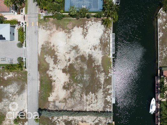 GALWAY QUAY, CRYSTAL HARBOUR LOT - 0.35 ACRES