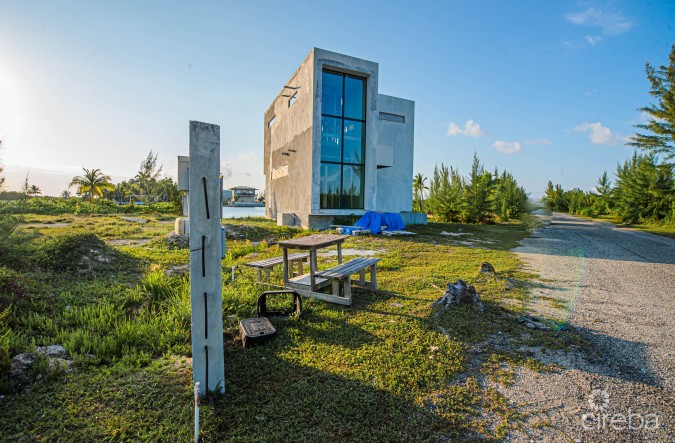 MANGROVE POINT