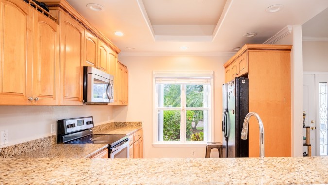 SELKIRK DRIVE DUPLEX - LAWSON RETREAT UNIT 1