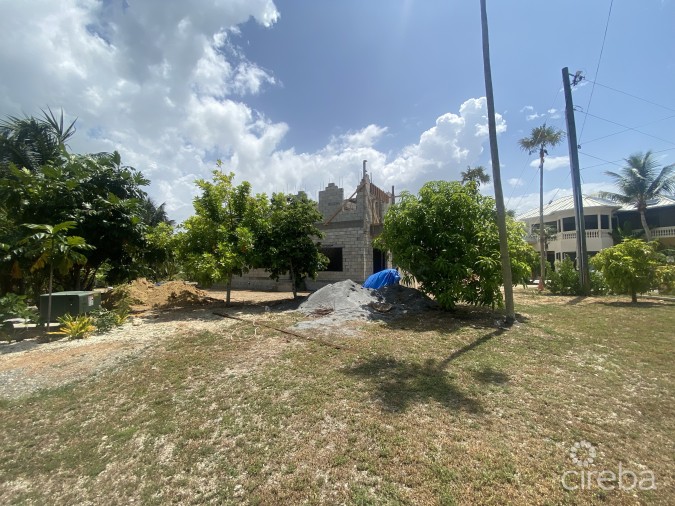 MID-CONSTRUCTION SAINT JAMES VILLA #2