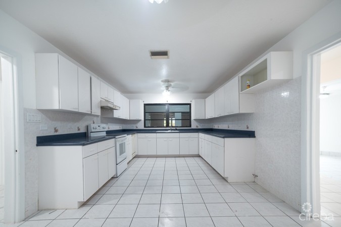 DUPLEX WITH DUAL ZONING FOR RESIDENTIAL AND EDUCATIONAL/RELIGION ZONES