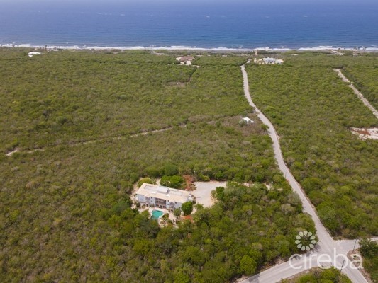 CAYMAN BRAC BLUFF TWIN ESTATE WITH POOL