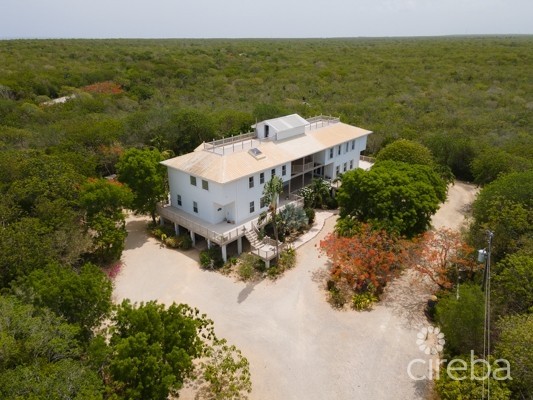 CAYMAN BRAC BLUFF TWIN ESTATE WITH POOL