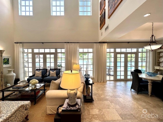 THE PARKSTONE, A SALT CREEK VILLA