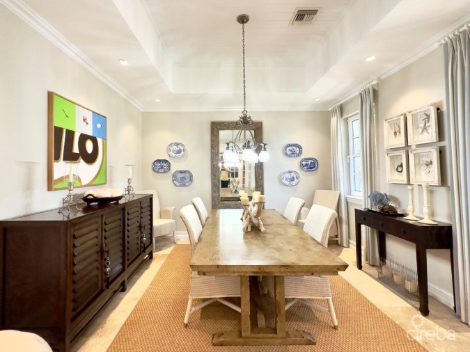 THE PARKSTONE, A SALT CREEK VILLA