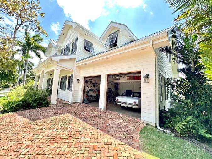 THE PARKSTONE, A SALT CREEK VILLA