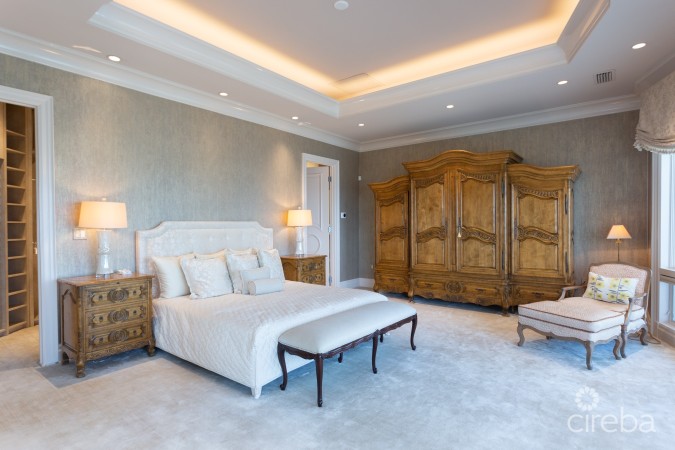 AQUA VISTA | SOUTH SOUND LUXURY BEACH FRONT LIVING