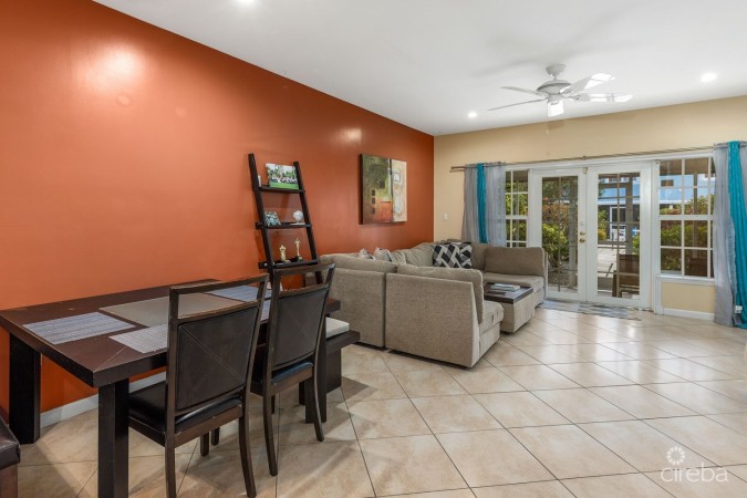 MYSTIC RETREAT 2 BED / 2.5 BATH