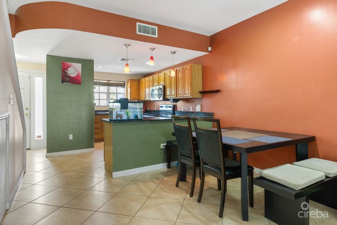 MYSTIC RETREAT 2 BED / 2.5 BATH