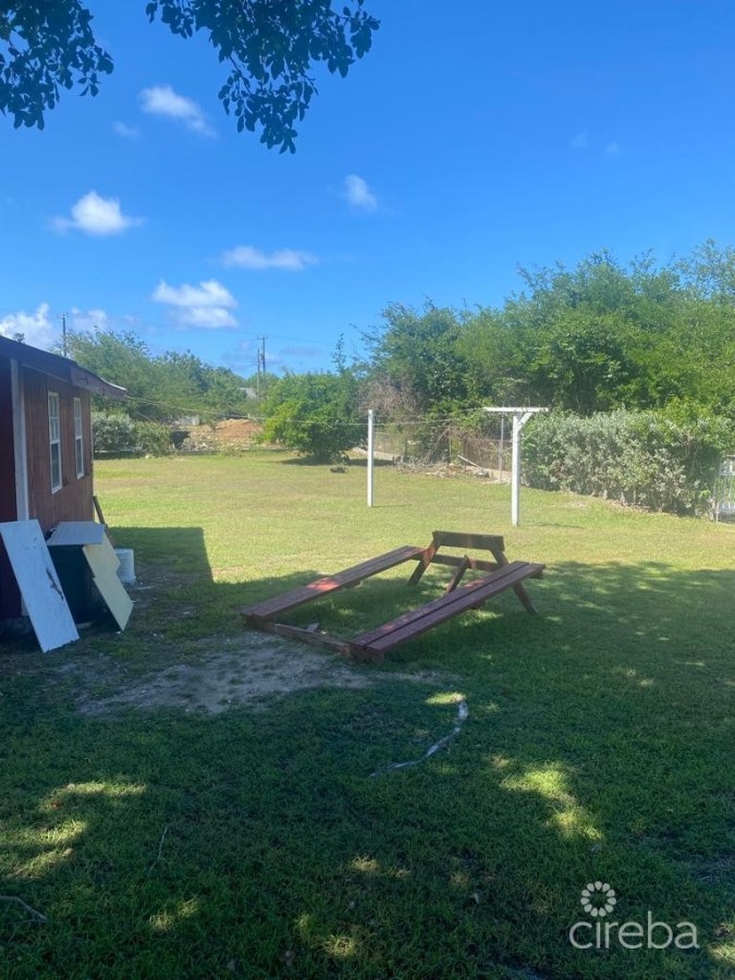 MOUNT PLEASANT HOME ON HALF-ACRE LOT