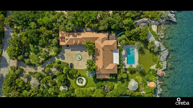 VILLA MARE; A VISTA DEL MAR ESTATE HOME