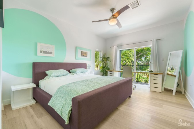CYPRESS POINTE GOLF COURSE FRONTING 4 BED