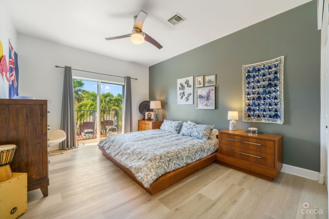 CYPRESS POINTE GOLF COURSE FRONTING 4 BED