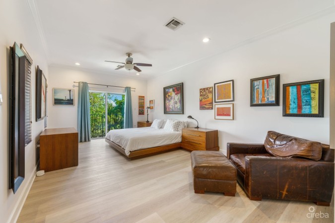 CYPRESS POINTE GOLF COURSE FRONTING 4 BED
