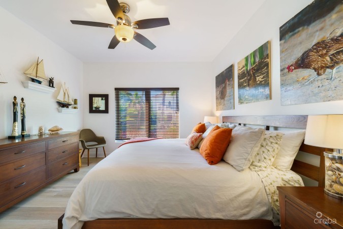 CYPRESS POINTE GOLF COURSE FRONTING 4 BED