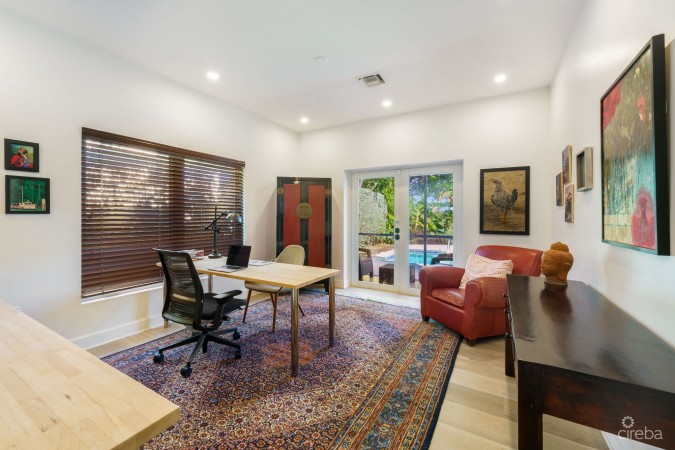 CYPRESS POINTE GOLF COURSE FRONTING 4 BED