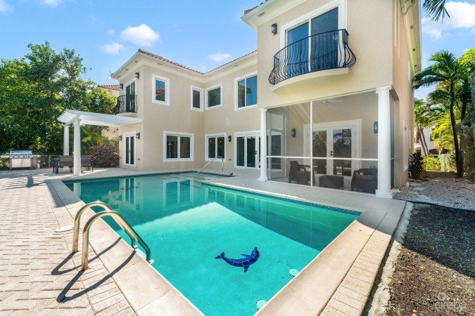 CYPRESS POINTE GOLF COURSE FRONTING 4 BED