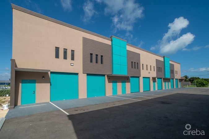 STORAGE WAREHOUSE UNIT 4 AIRPORT COMMERECE PARK CICO AVENUE