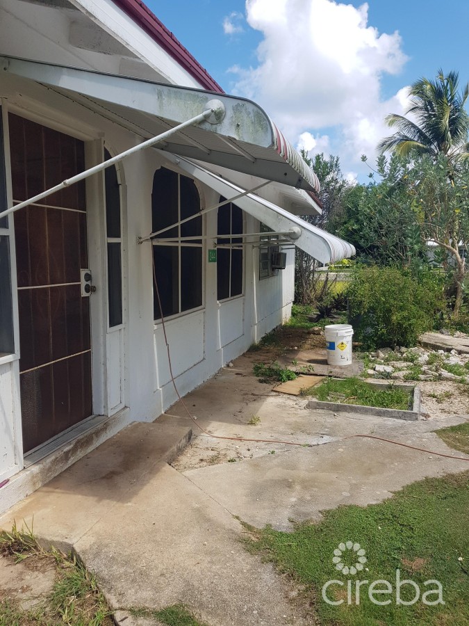 SAVANNAH HOME FIXER UPPER
