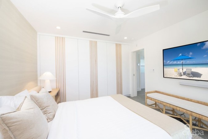 SEAGULL SEVEN MILE BEACHFRONT UNIT 5