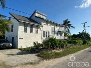 LITTLE CAYMAN "WINDOW BAY" OCEANFRONT HOME