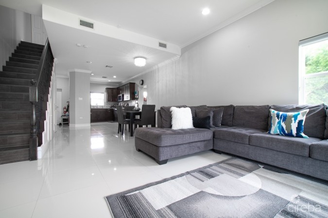 SNUG HARBOUR VILLAS, UNIT 24