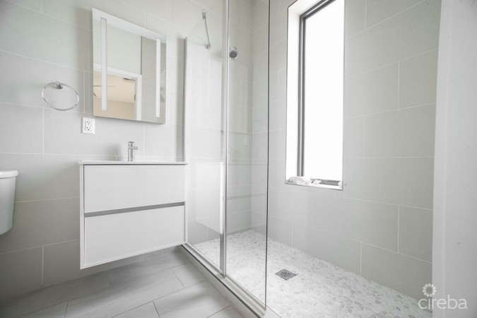 VELA - FANTASTIC 3 BED! PHASE 2