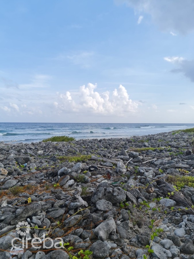 SOUTH SIDE BEACH LOT 0.70 ACRE - CAYMAN BRAC